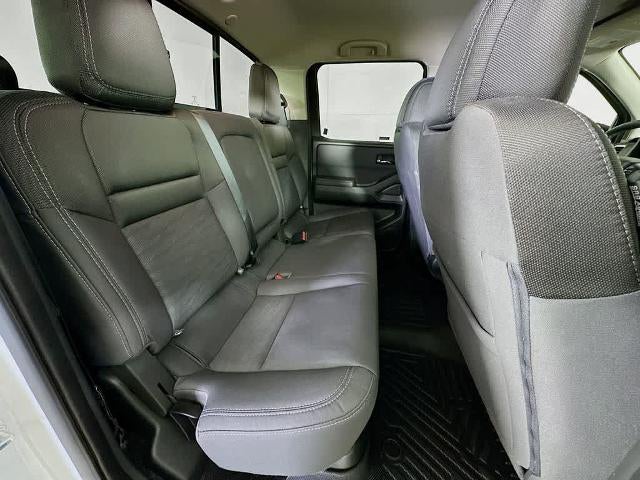 Nissan Frontier SV 2024