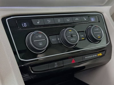 Volkswagen Atlas 3.6 L V6 SEL R-Line 2021