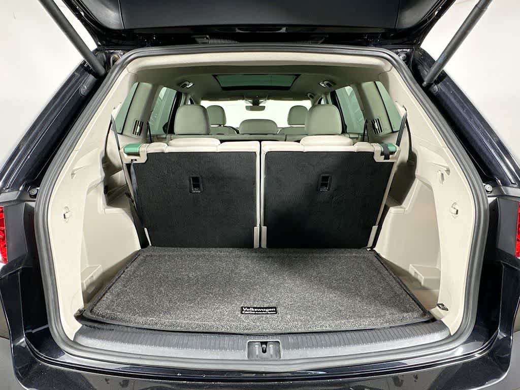 Volkswagen Atlas 3.6 L V6 SEL R-Line 2021