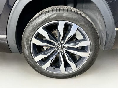 Volkswagen Atlas 3.6 L V6 SEL R-Line 2021