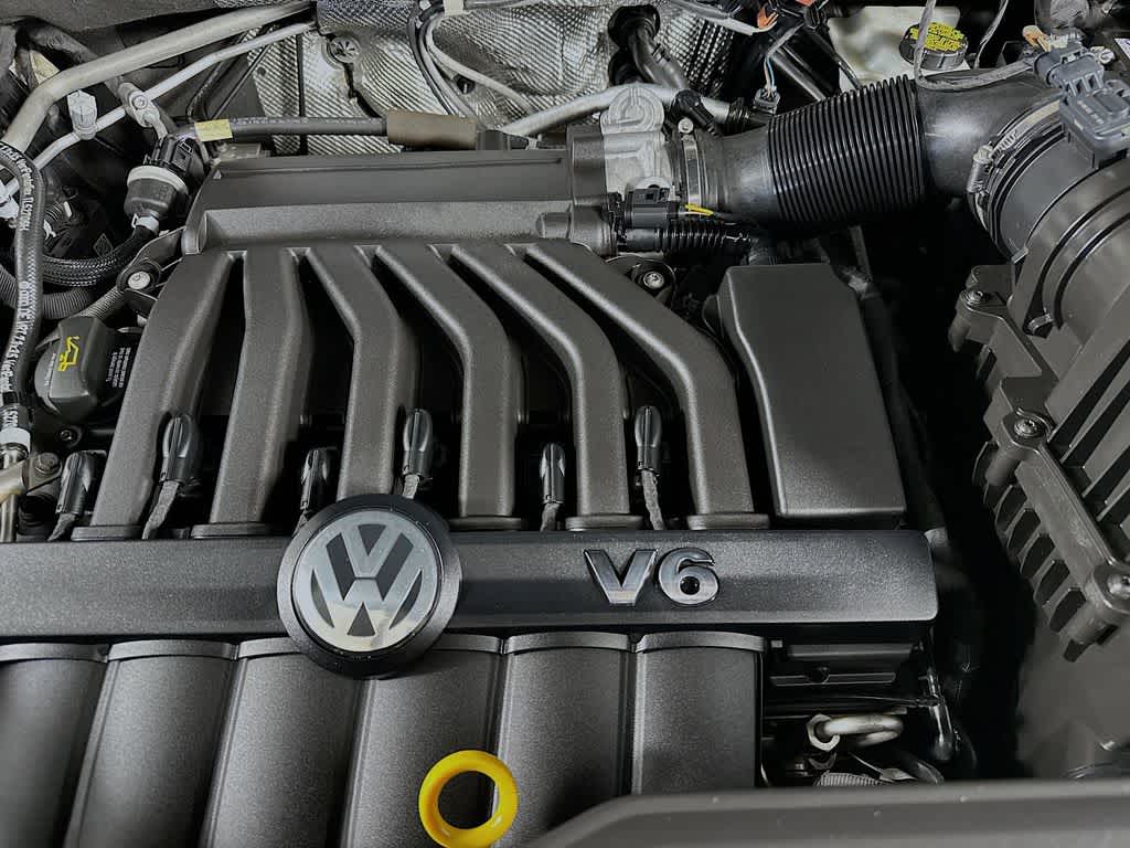 Volkswagen Atlas 3.6 L V6 SEL R-Line 2021
