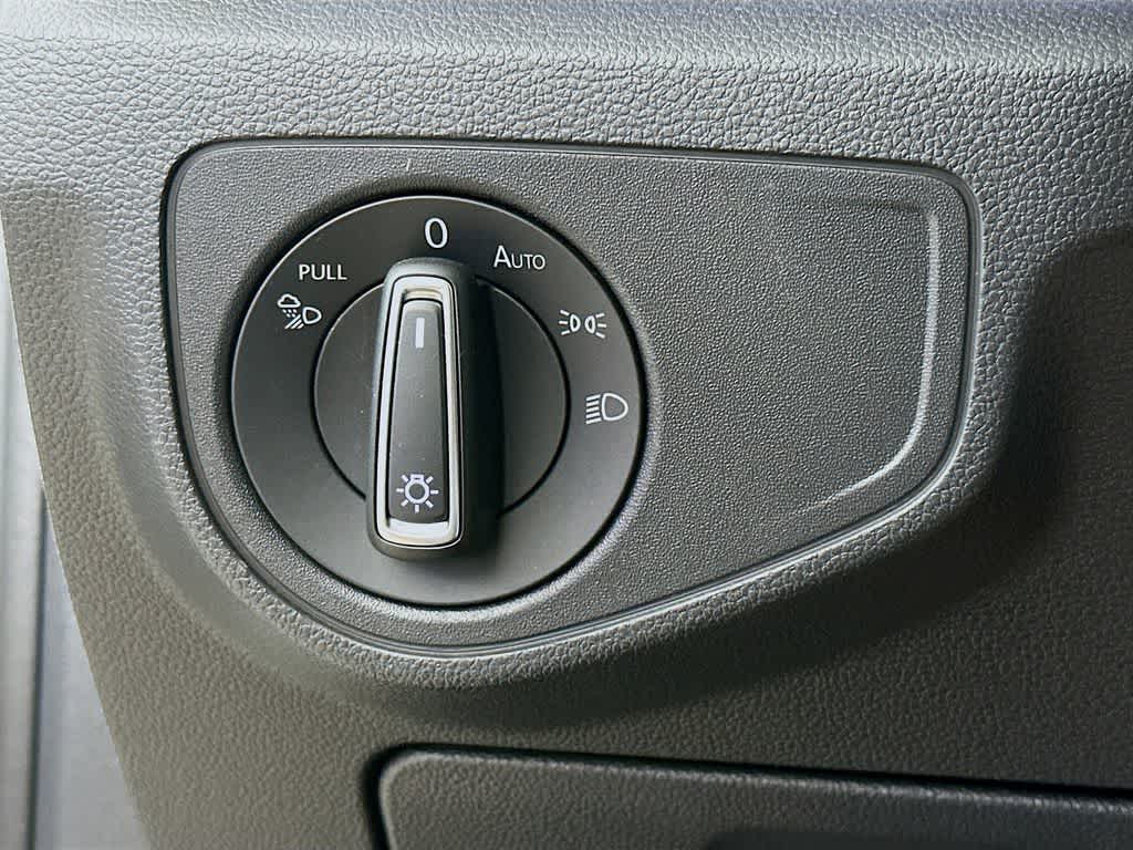 2022 Volkswagen Atlas 3.6L V6 SEL Premium R-Line