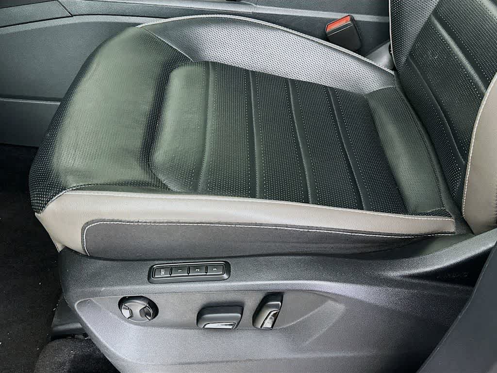 2022 Volkswagen Atlas 3.6L V6 SEL Premium R-Line