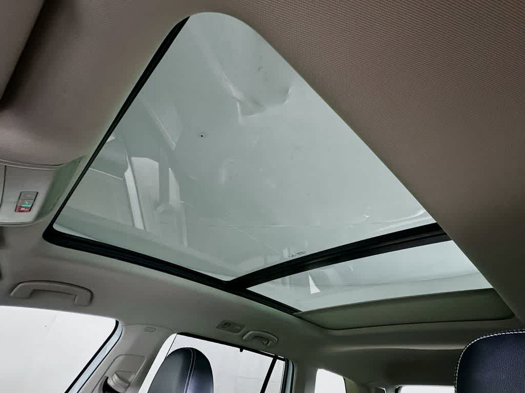 2022 Volkswagen Atlas 3.6L V6 SEL Premium R-Line