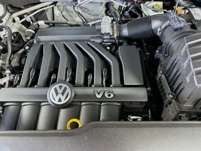 2022 Volkswagen Atlas 3.6L V6 SEL Premium R-Line