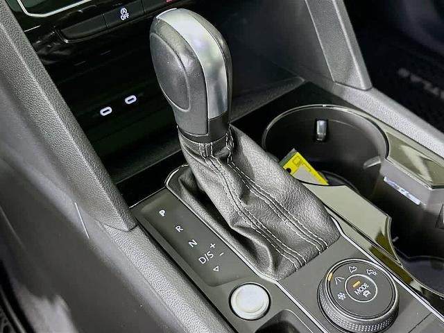 2022 Volkswagen Atlas 3.6L V6 SEL Premium R-Line