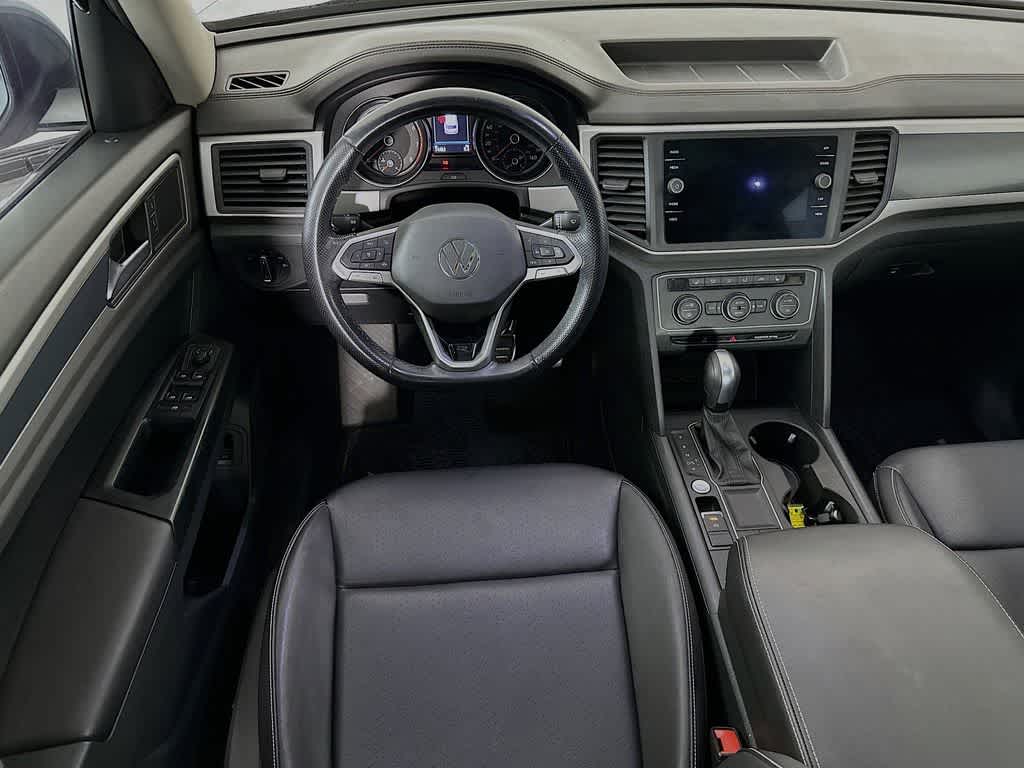Volkswagen Atlas 3.6 L V6 SE con paquete Technology R-Line (2021)