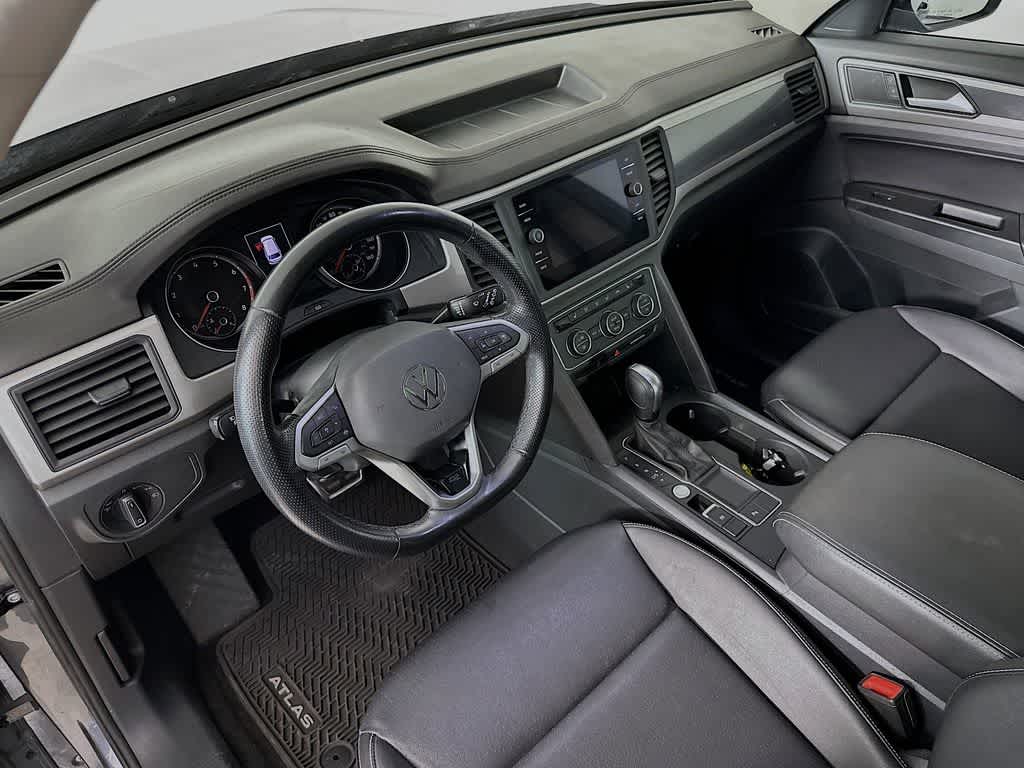 Volkswagen Atlas 3.6 L V6 SE con paquete Technology R-Line (2021)