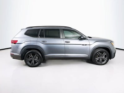 Volkswagen Atlas 3.6 L V6 SE con paquete Technology R-Line (2021)