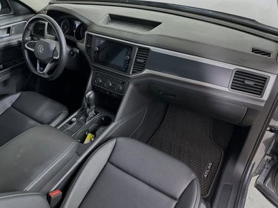 Volkswagen Atlas 3.6 L V6 SE con paquete Technology R-Line (2021)