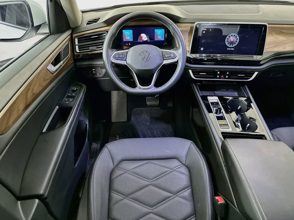 Volkswagen Atlas 2.0T SE con paquete Technology de 2024