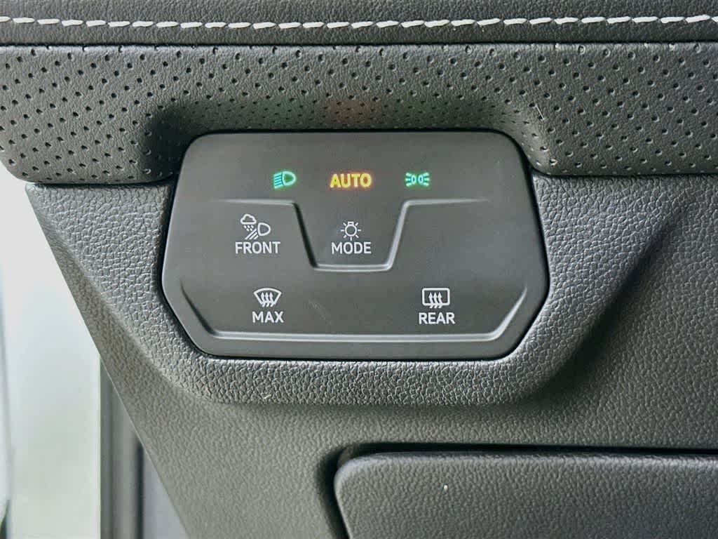 Volkswagen Atlas 2.0T SE con paquete Technology de 2024