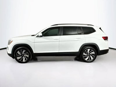 Volkswagen Atlas 2.0T SE con paquete Technology de 2024