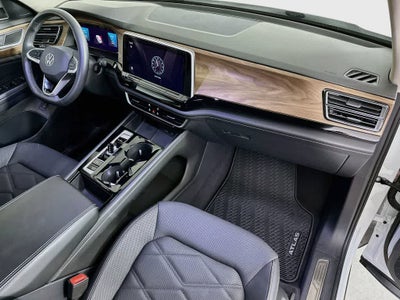 Volkswagen Atlas 2.0T SE con paquete Technology de 2024