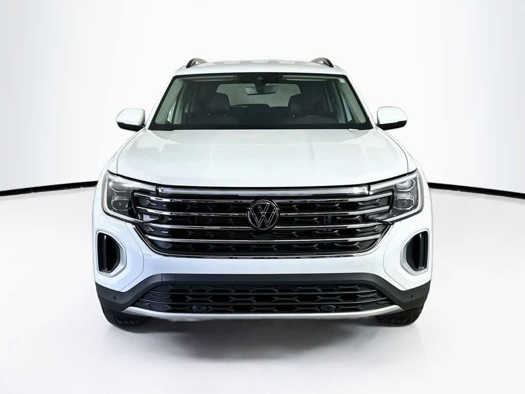 Volkswagen Atlas 2.0T SE con paquete Technology de 2024