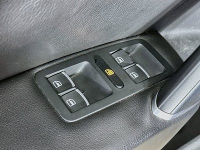 Volkswagen Passat 1.8T SE con paquete Technology de 2016