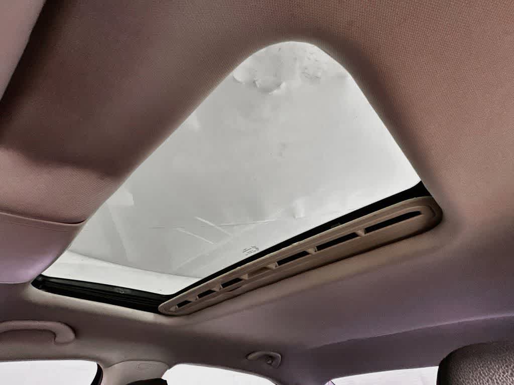 Volkswagen Passat 1.8T SE con paquete Technology de 2016