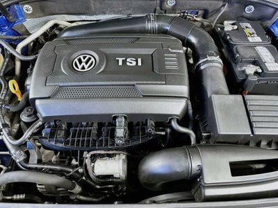 Volkswagen Passat 1.8T SE con paquete Technology de 2016