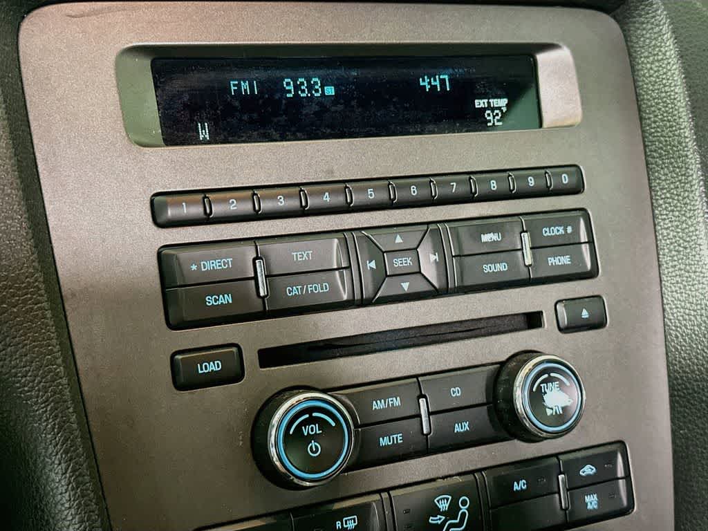 Ford Mustang V6 2014