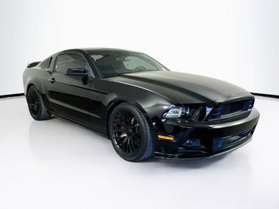 Ford Mustang V6 2014