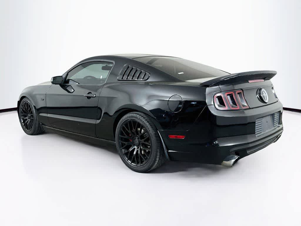 Ford Mustang V6 2014