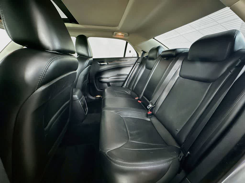 Chrysler 300 Limited 2015