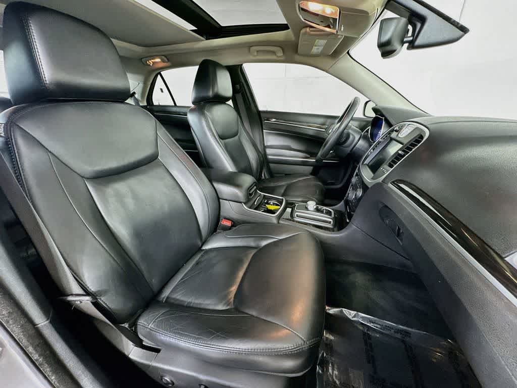 Chrysler 300 Limited 2015