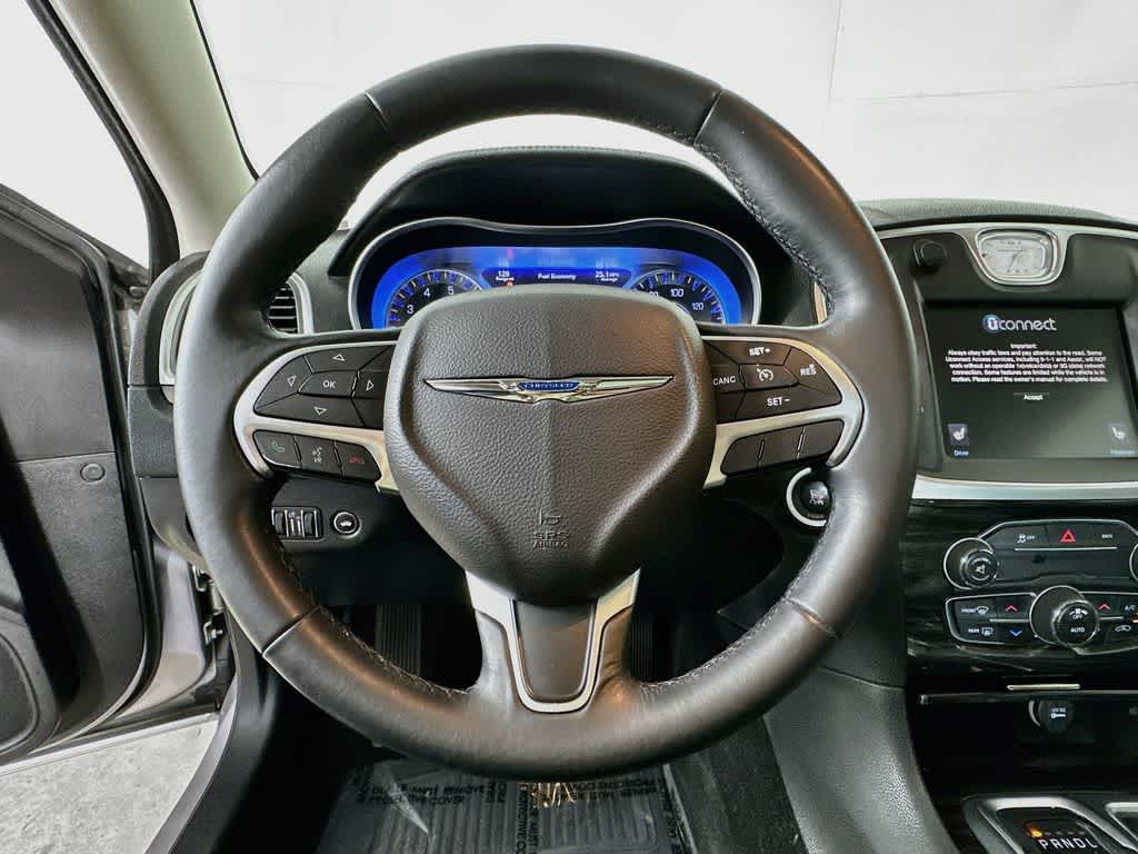 Chrysler 300 Limited 2015
