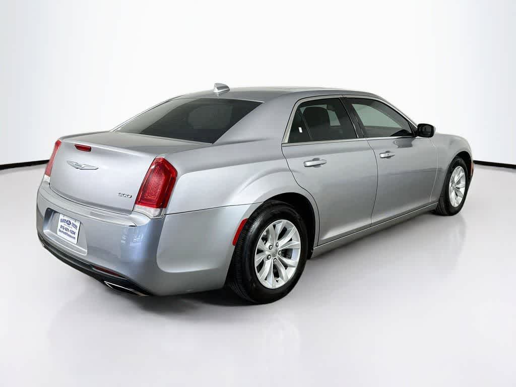 Chrysler 300 Limited 2015