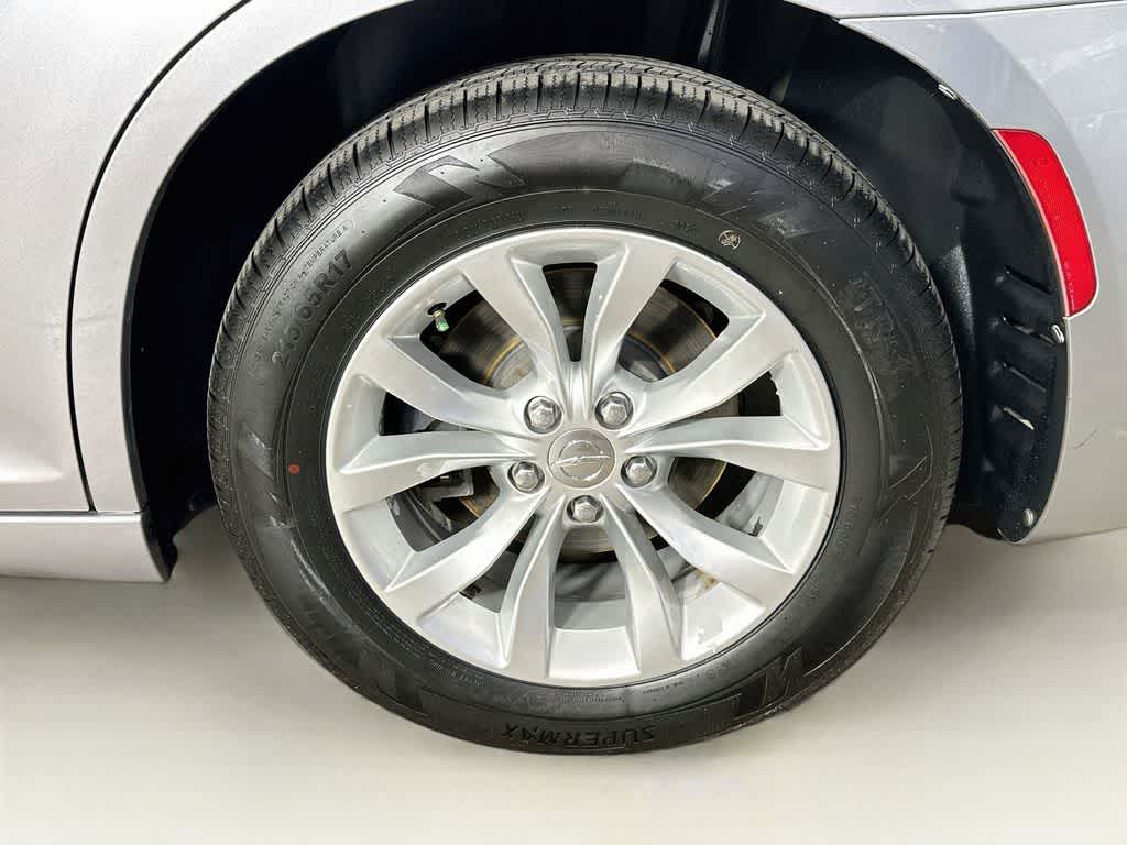 Chrysler 300 Limited 2015