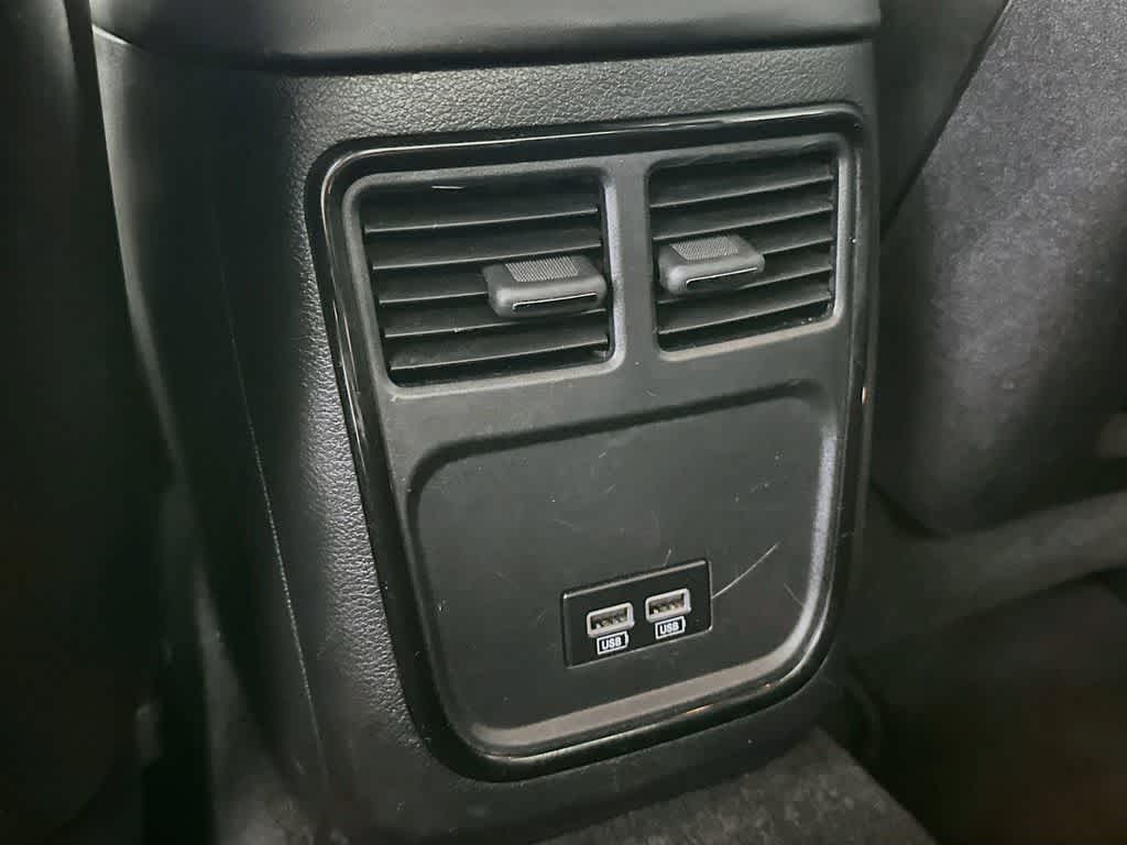 Chrysler 300 y 300S de 2021