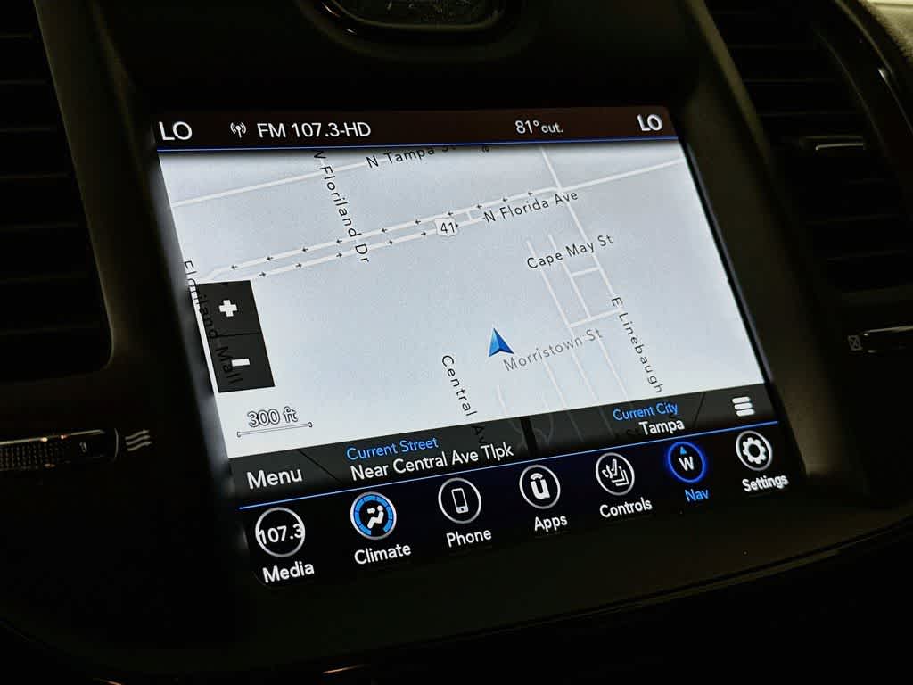 Chrysler 300 y 300S de 2021