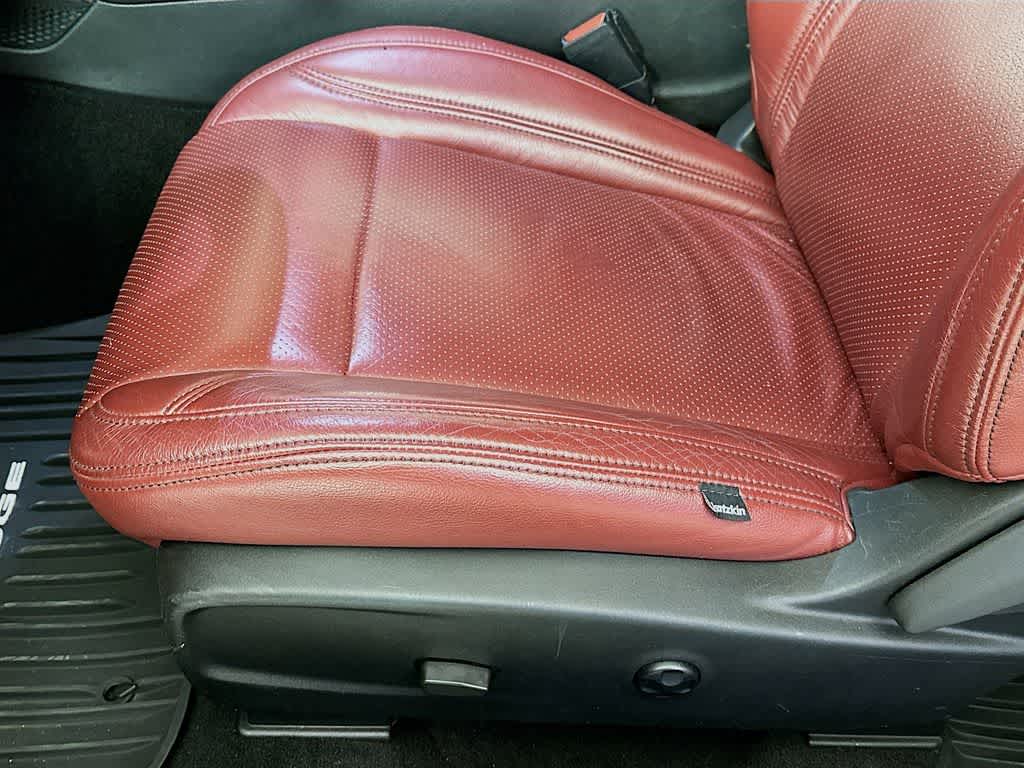 Dodge Challenger SXT 2021