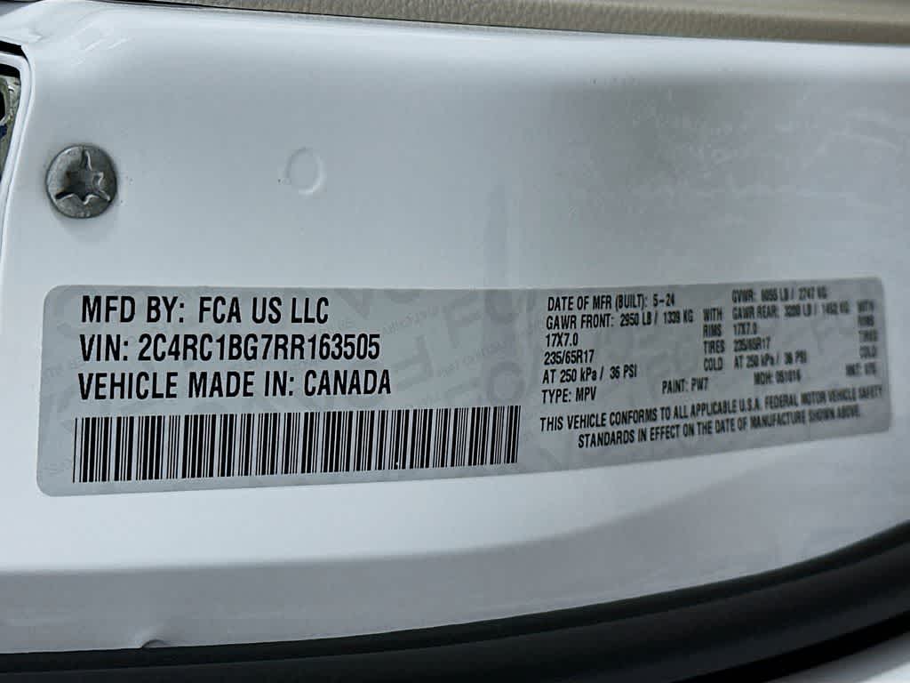 2024 Chrysler Pacifica Touring L