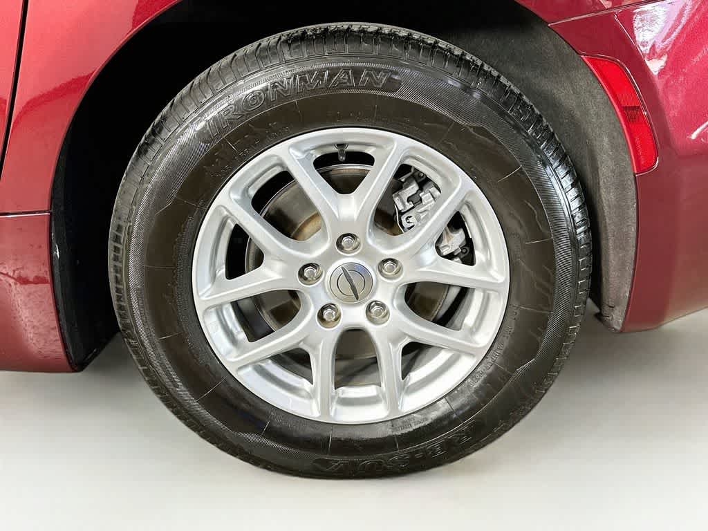 Chrysler Pacifica Touring L 2023