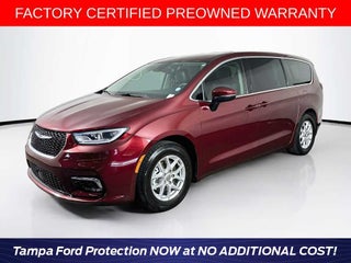 Chrysler Pacifica Touring L 2023