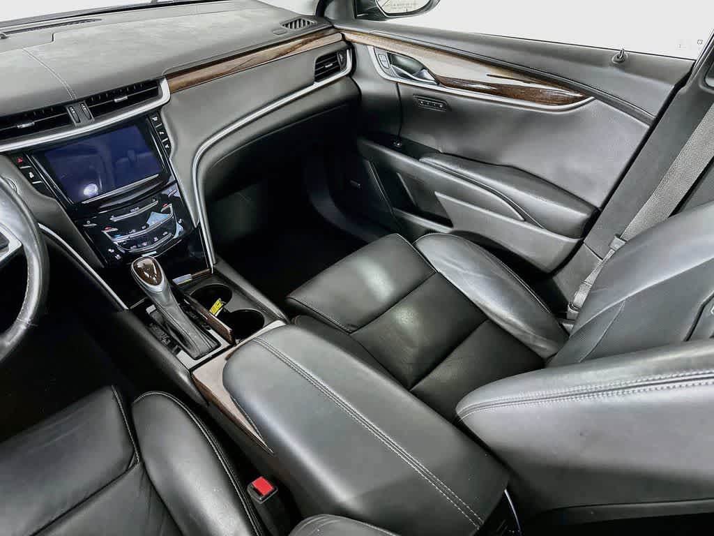 Cadillac XTS Luxury Collection 2016