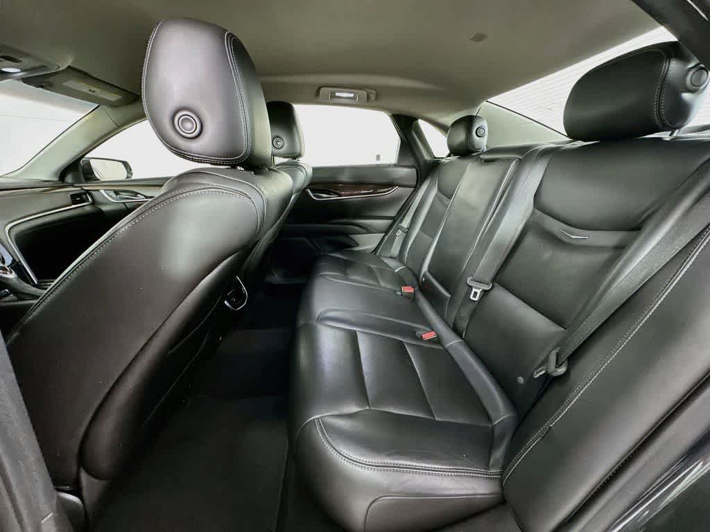 Cadillac XTS Luxury Collection 2016