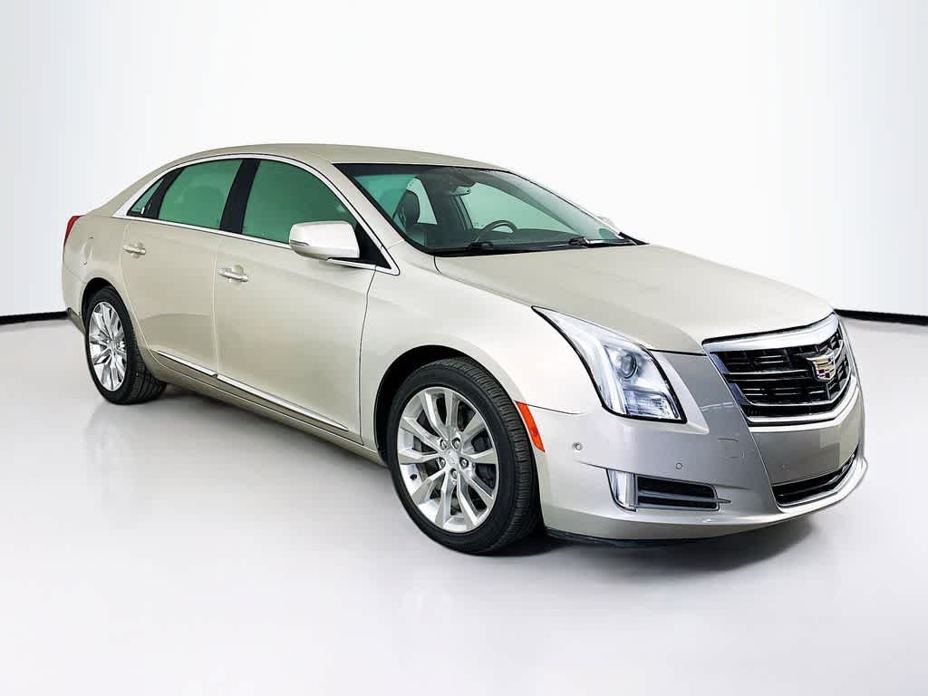 Cadillac XTS Luxury Collection 2016