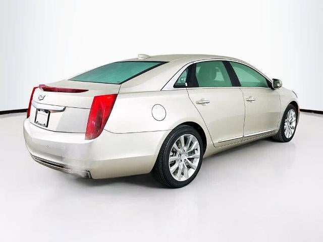 Cadillac XTS Luxury Collection 2016