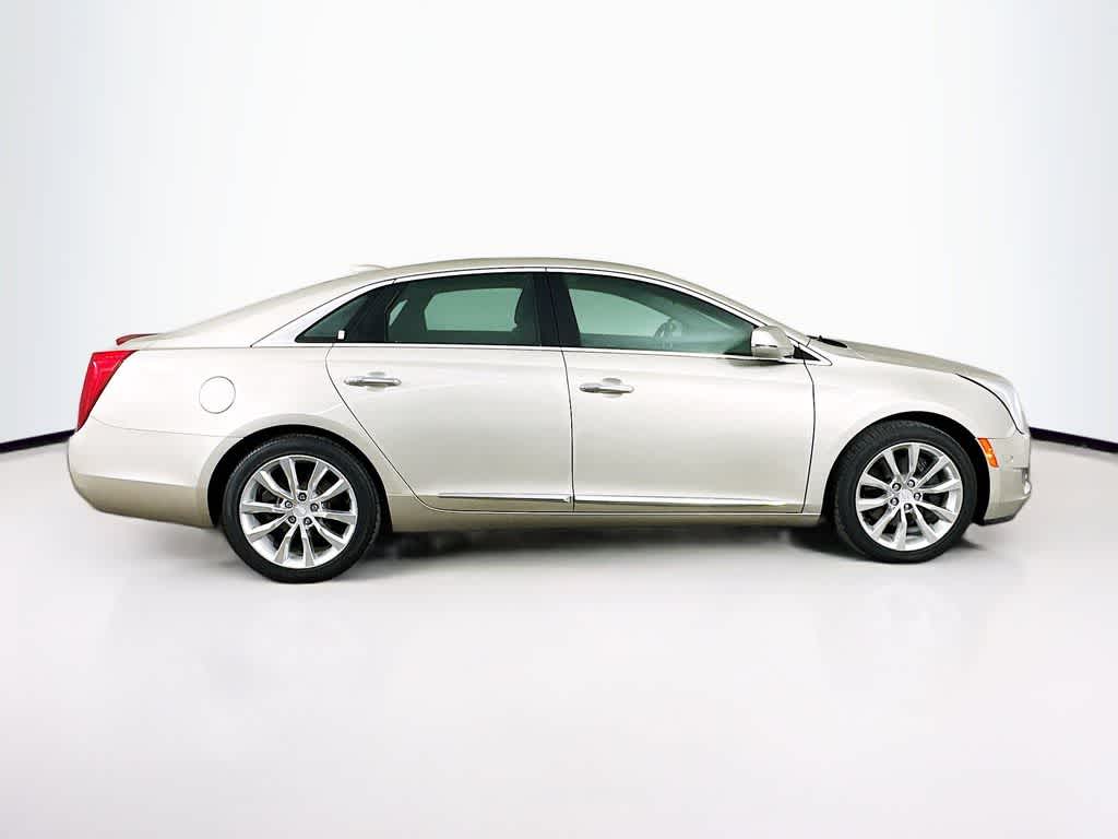 Cadillac XTS Luxury Collection 2016