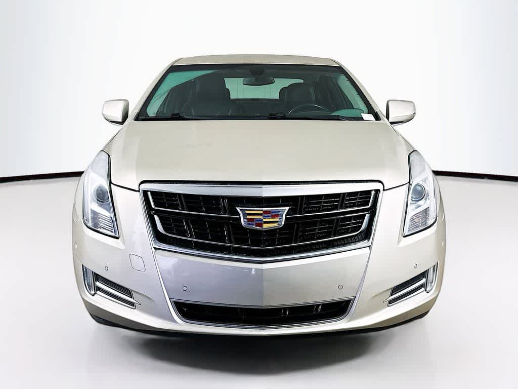 Cadillac XTS Luxury Collection 2016