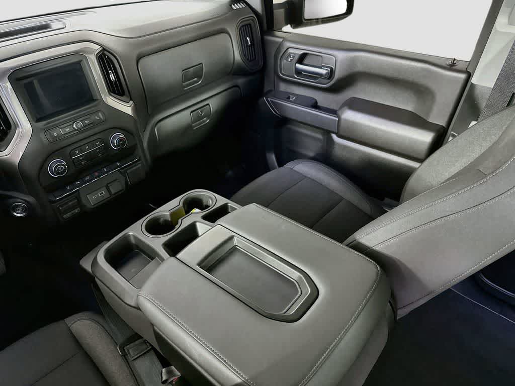 Chevrolet Silverado 2500HD Custom 2026