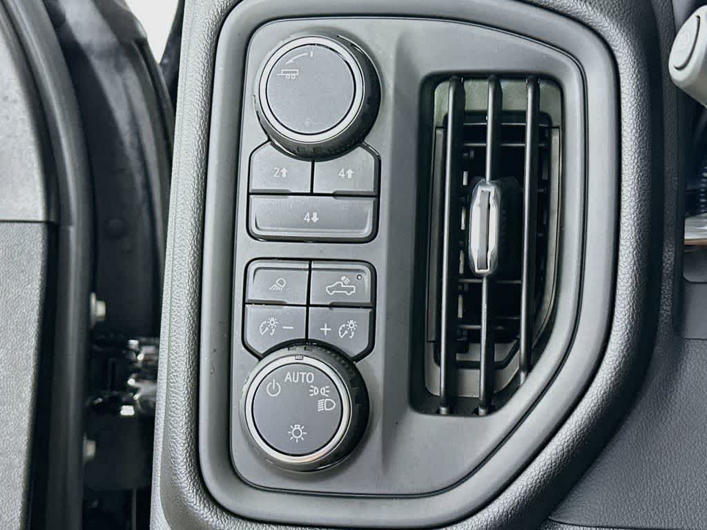 Chevrolet Silverado 2500HD Custom 2026