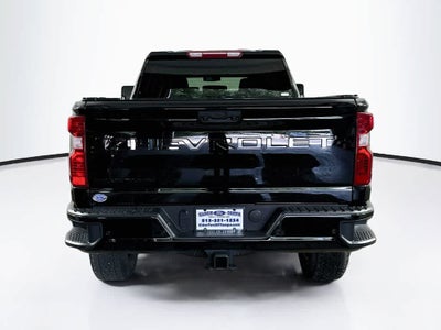 Chevrolet Silverado 2500HD Custom 2026