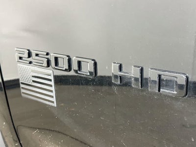 Chevrolet Silverado 2500HD Custom 2026
