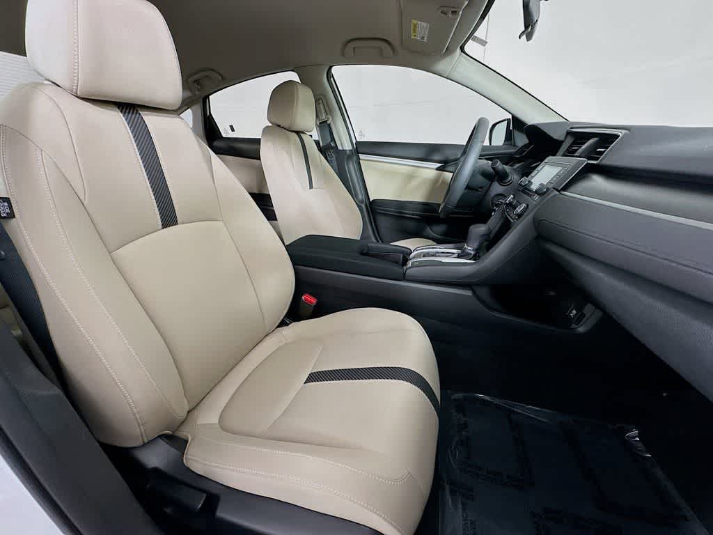 Honda Civic Sedán LX 2018