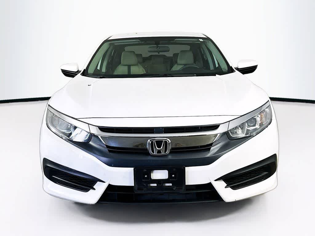 Honda Civic Sedán LX 2018