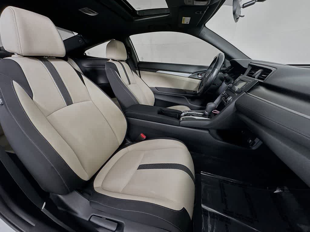 Honda Civic Coupé LX-P 2016