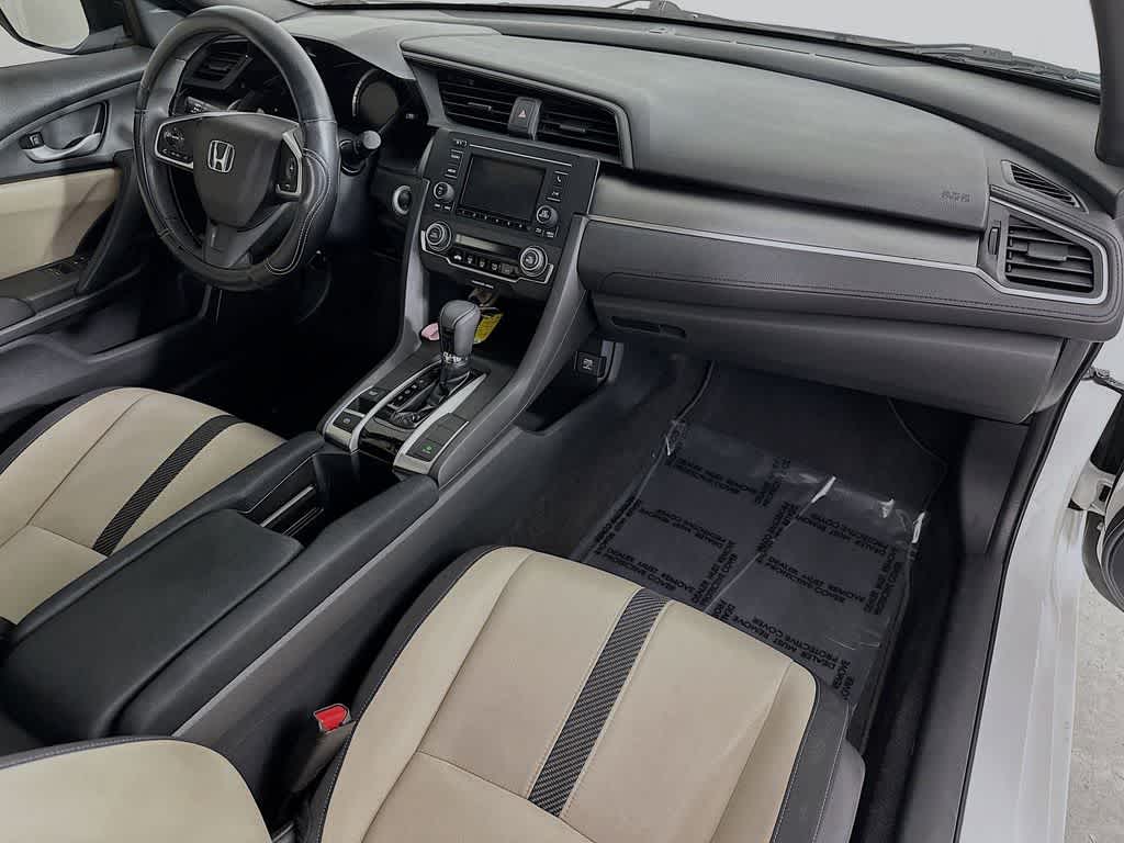 Honda Civic Coupé LX-P 2016
